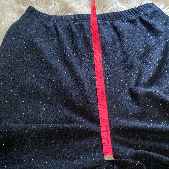 Sparkling pants size Small - Picture 5 of 7
